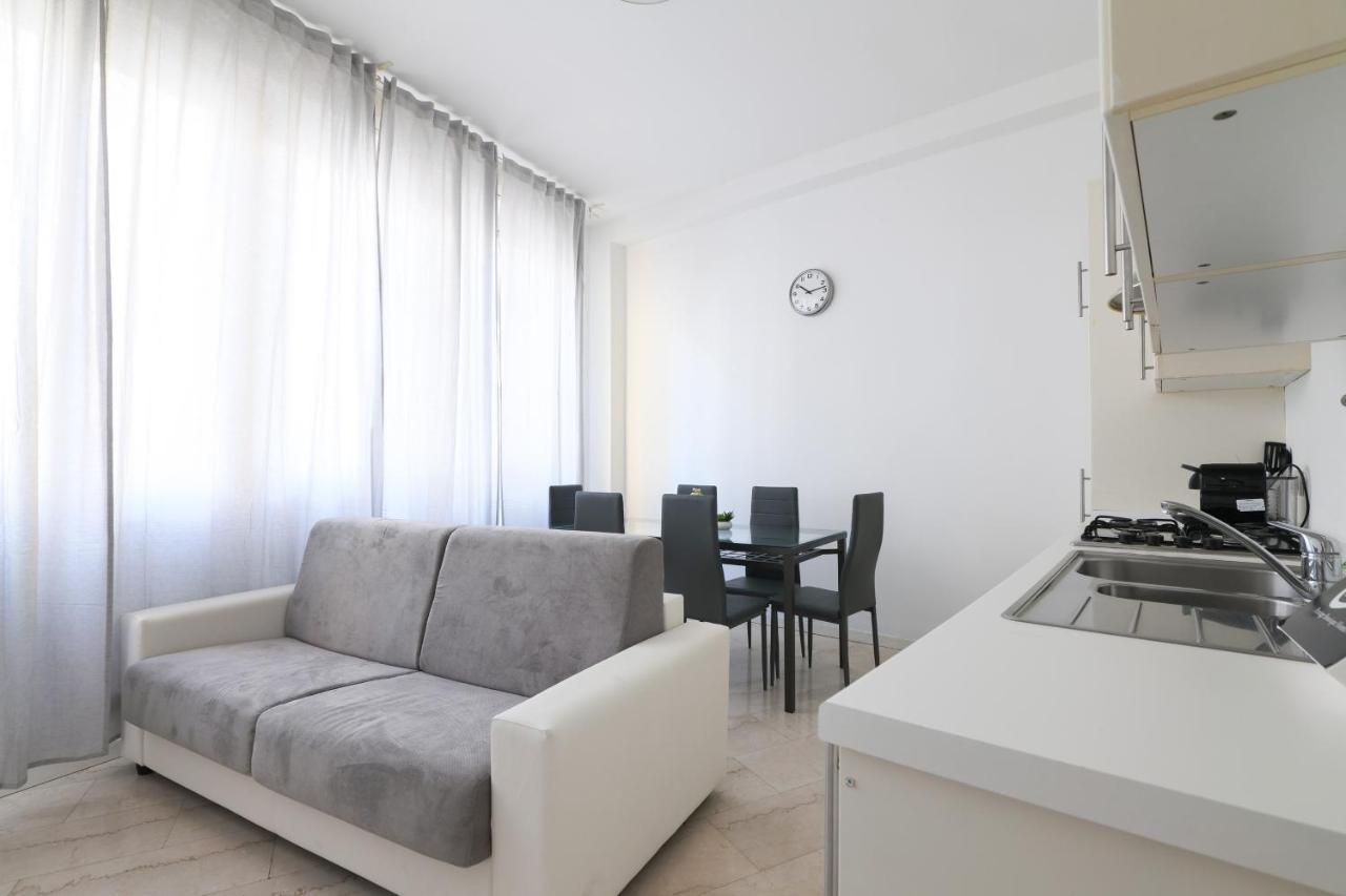 Prestige Boutique Homes - Duomo 1 Милано Екстериор снимка