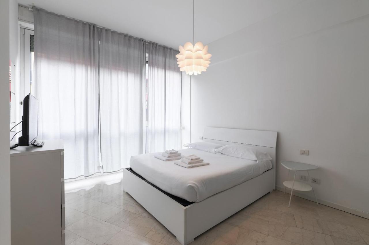 Prestige Boutique Homes - Duomo 1 Милано Екстериор снимка