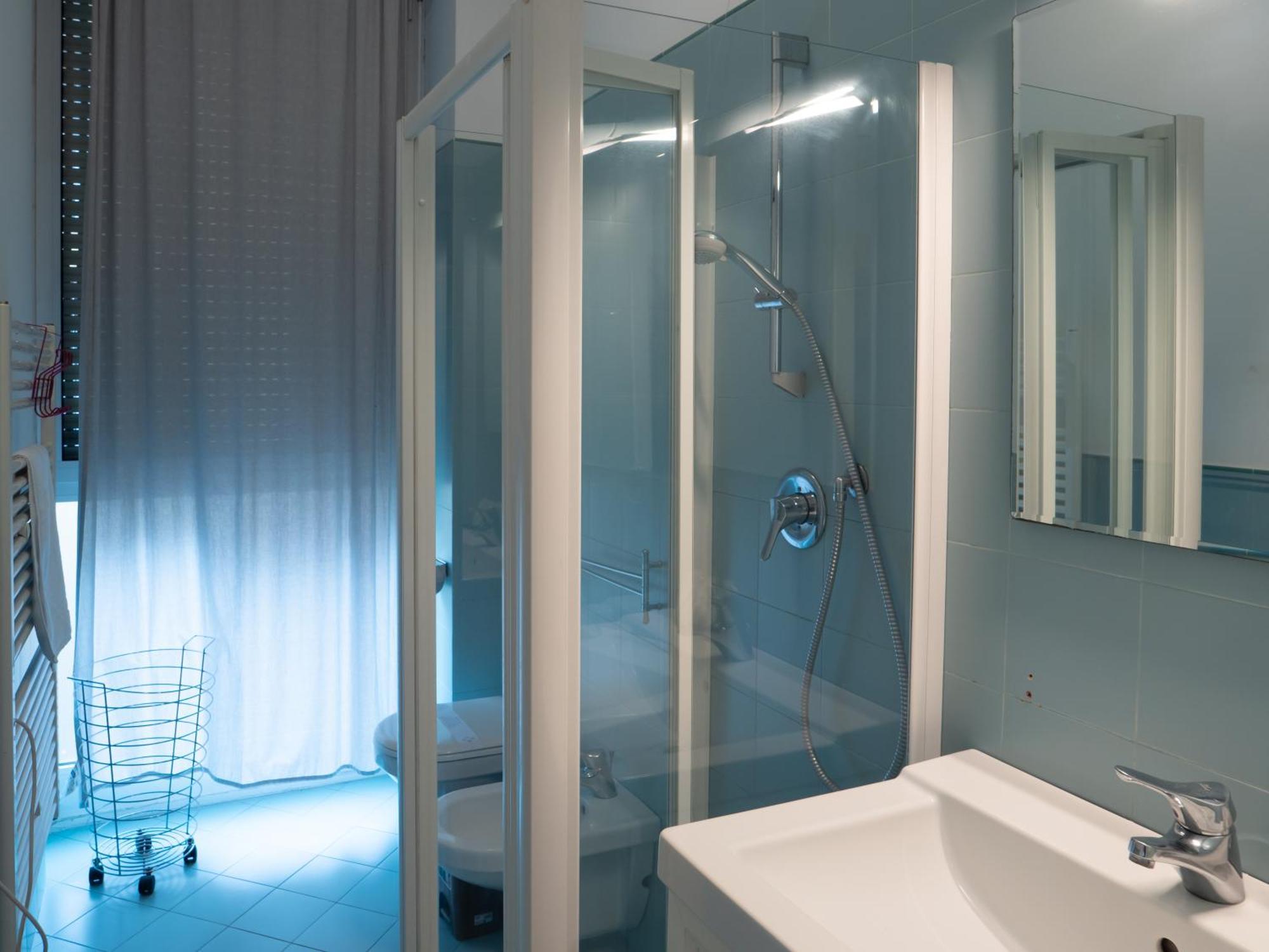 Prestige Boutique Homes - Duomo 1 Милано Екстериор снимка